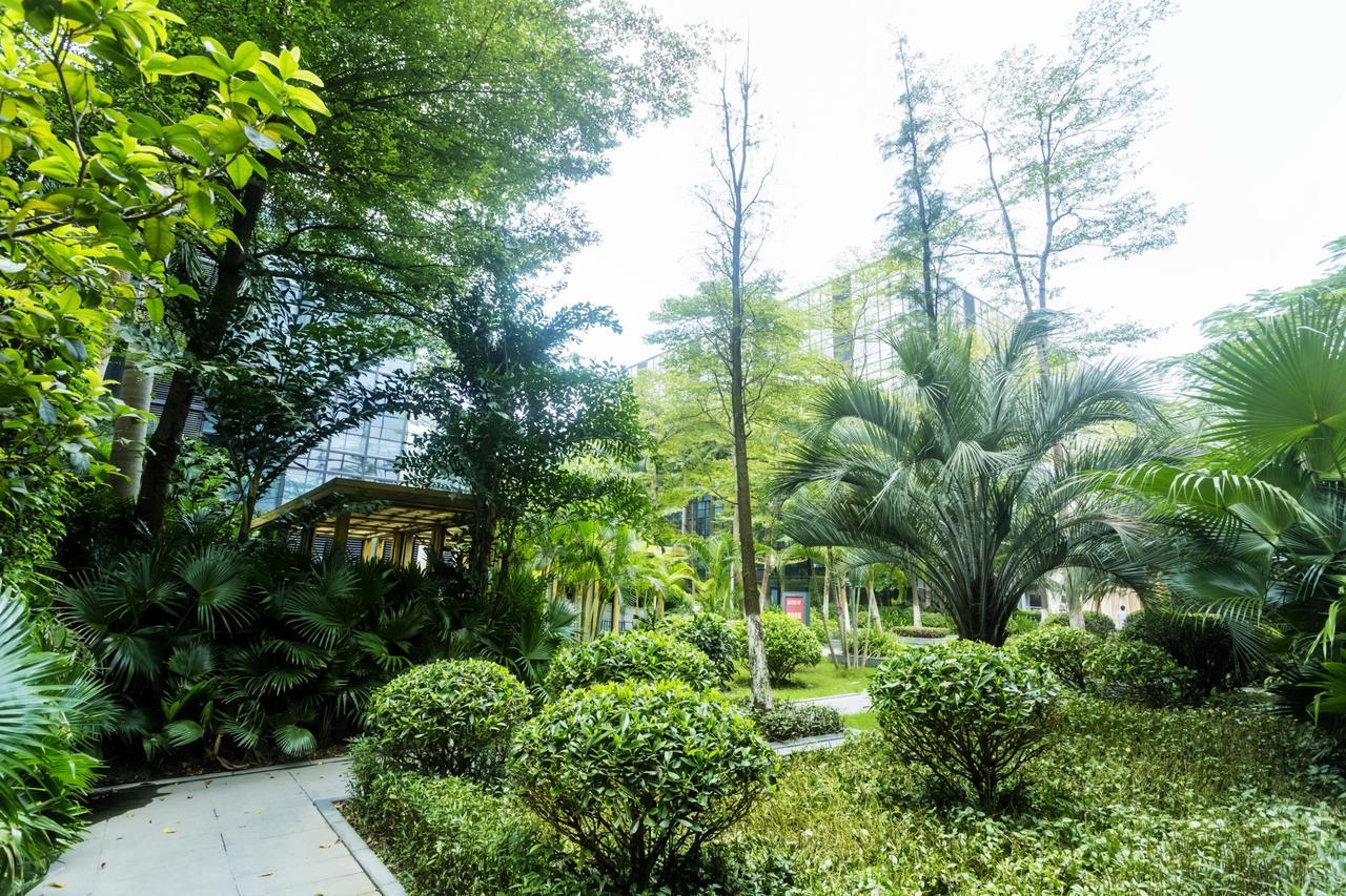 Metropolo, Guangzhou, Wanda Plaza-Baiyun Mountain Hotell Exteriör bild