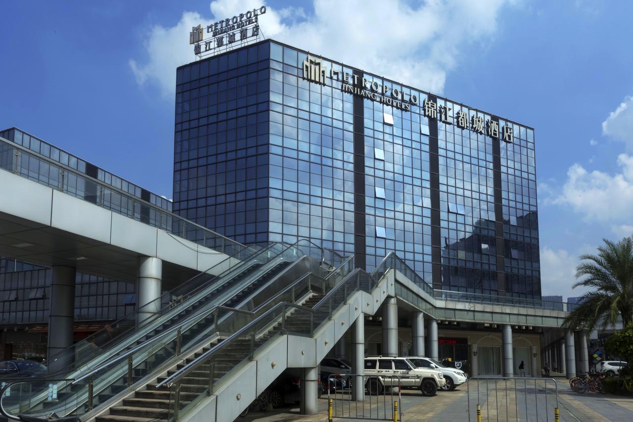Metropolo, Guangzhou, Wanda Plaza-Baiyun Mountain Hotell Exteriör bild